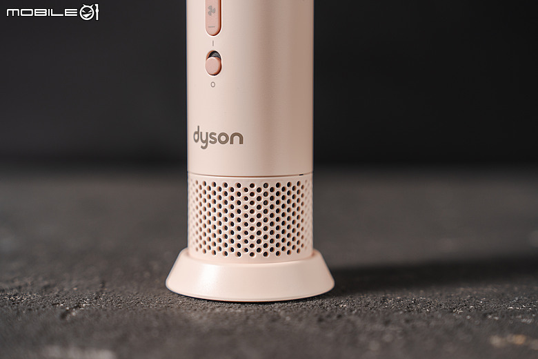 Dyson HushJet Mini Cool 開箱實測|無扇葉手持風扇真能成為夏天隨身降溫神器嗎?