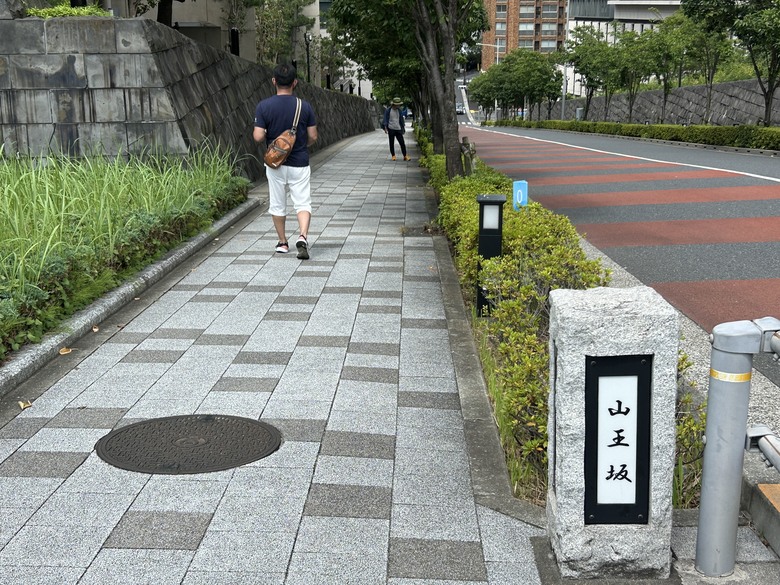 用 力 騎 到 東 京 (東京車站-乃木坂)