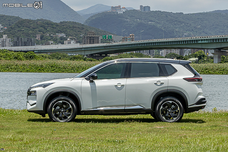 Nissan 小改款 X-Trail 試駕報導｜重點配備補強，精緻和風取勝！
