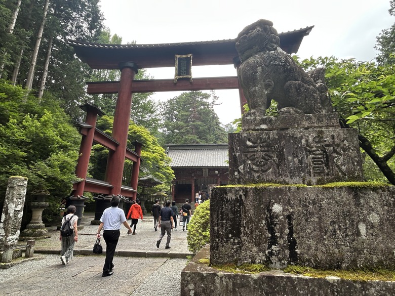 擱一擺雨中挑戰日本之顛-富士山