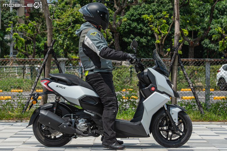 Aeontek STR X 300發表試駕｜動力油耗雙重提升、TCS導入安全性更高！