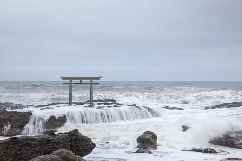 點我看大圖 ✈️ 趕在暑假人潮爆炸前,先衝一波日本上篇~海上鳥居絕景、現流海鮮隨意吃、森林系秘境參拜