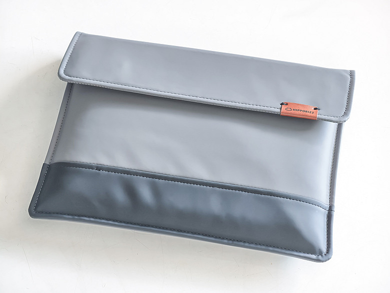 【MacBook防護三法寶】河馬引力HIPPORIZZ Aero 零感鍵盤膜 ▪ Frosta 磨砂保護殼 ▪ WasserElegant 筆電內袋 -開箱評價|實際使用心得與推薦