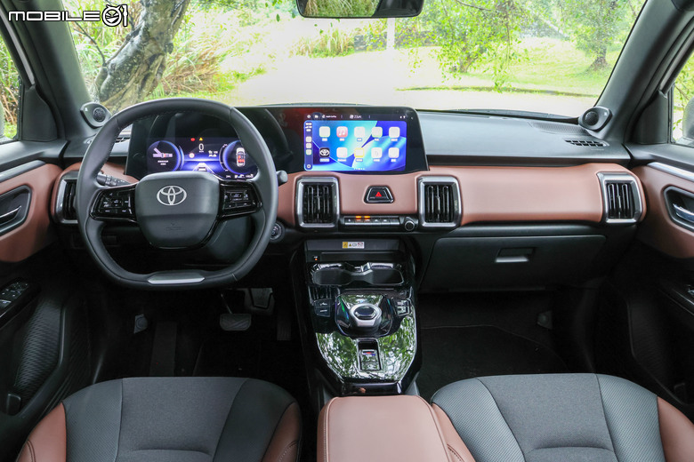 Toyota Urban Cruiser 試駕｜重新定義純電跨界休旅！