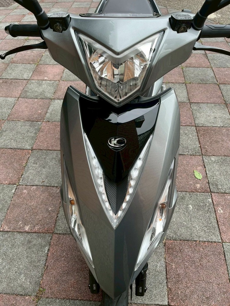 小資女上班族通勤車挑選（Limi、優格、VJR）