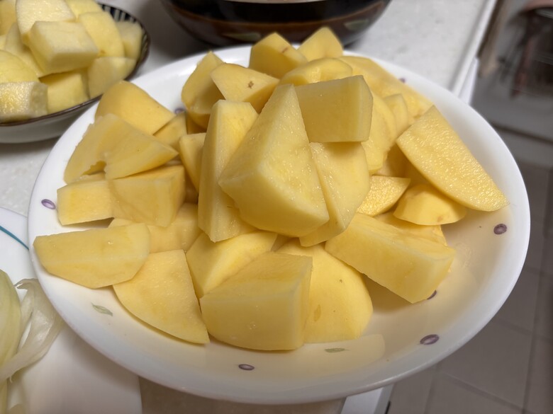 【颱風天料理】清冰箱式咖哩雞飯