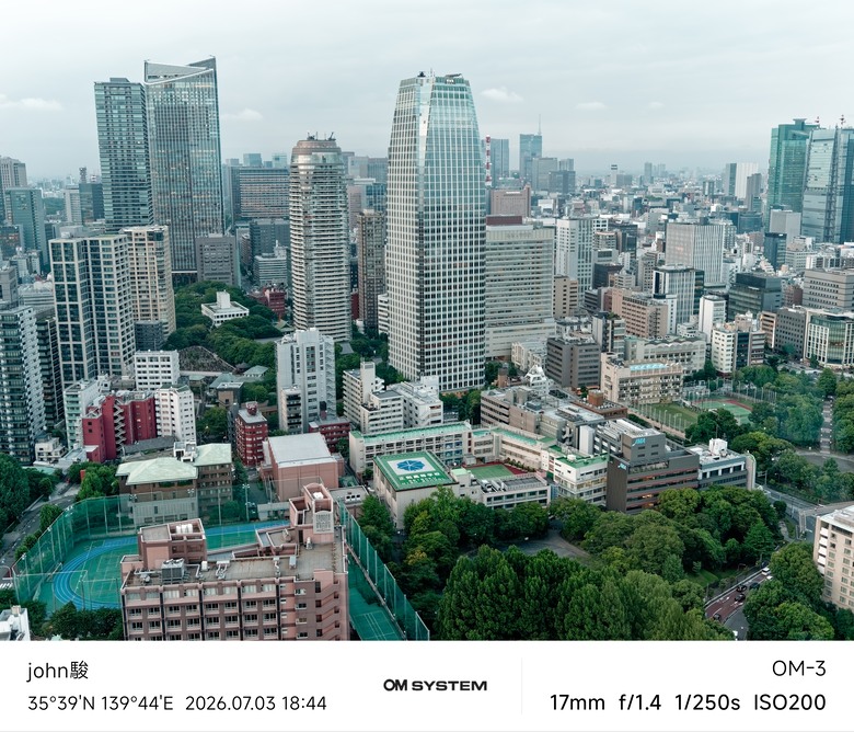 再看一次東京第一日(清澄庭園、藍瓶咖啡、OMSYSTEM PLAZA、炸牛排元村、東京鐵塔)(OM SYSTEM OM-1II、OM-3、OM-5II、TG-7)