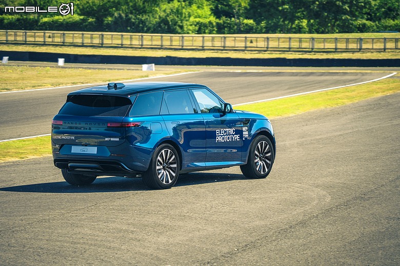 【海外新訊】預計下半年正式發表，Range Rover Sport Electric原型車搶先登場！