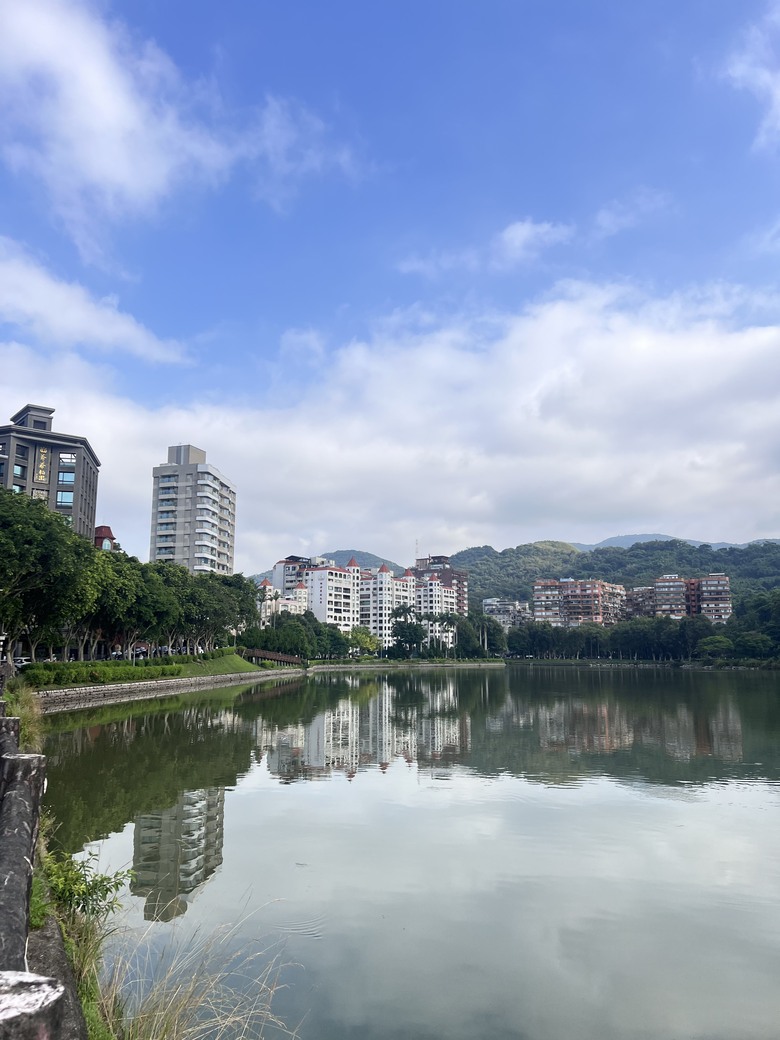 一樣 ,其實是一樣的