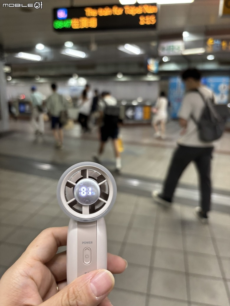【開箱】河馬引力 HIPPORIZZ Puff 迷你高速手持風扇｜最近每天放進包包的，都是這台100g的小傢伙