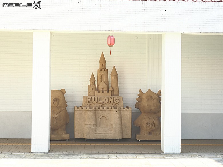 沙灘皮克敏探索之新北市篇 — 萬里海水浴場、金山中角、貢寮福隆海水浴場、石門白沙灣、三芝淺水灣、淡水沙崙、淡江大橋,還有Bossa Nova巴莎諾瓦海景餐廳與依海廚房之吃吃喝喝