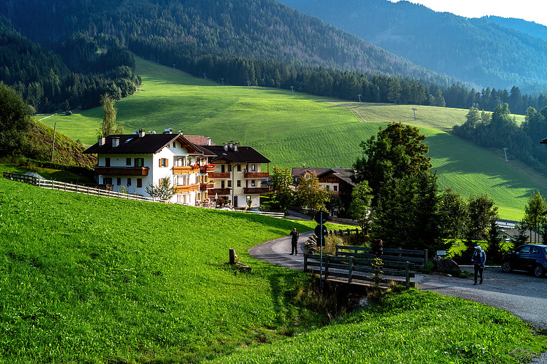 點我看大圖 2024瑞士義大利山脈之旅之19、0827 Panorama di Santa Maddalena富內斯山谷