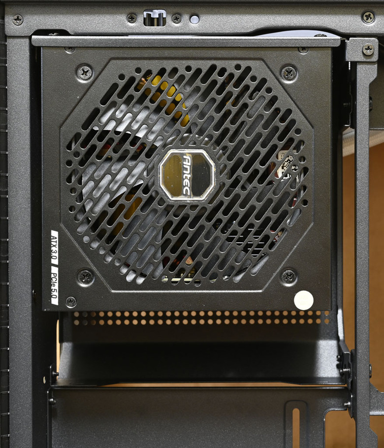 點我看大圖 JONSBO D33 WOOD版機殼開箱