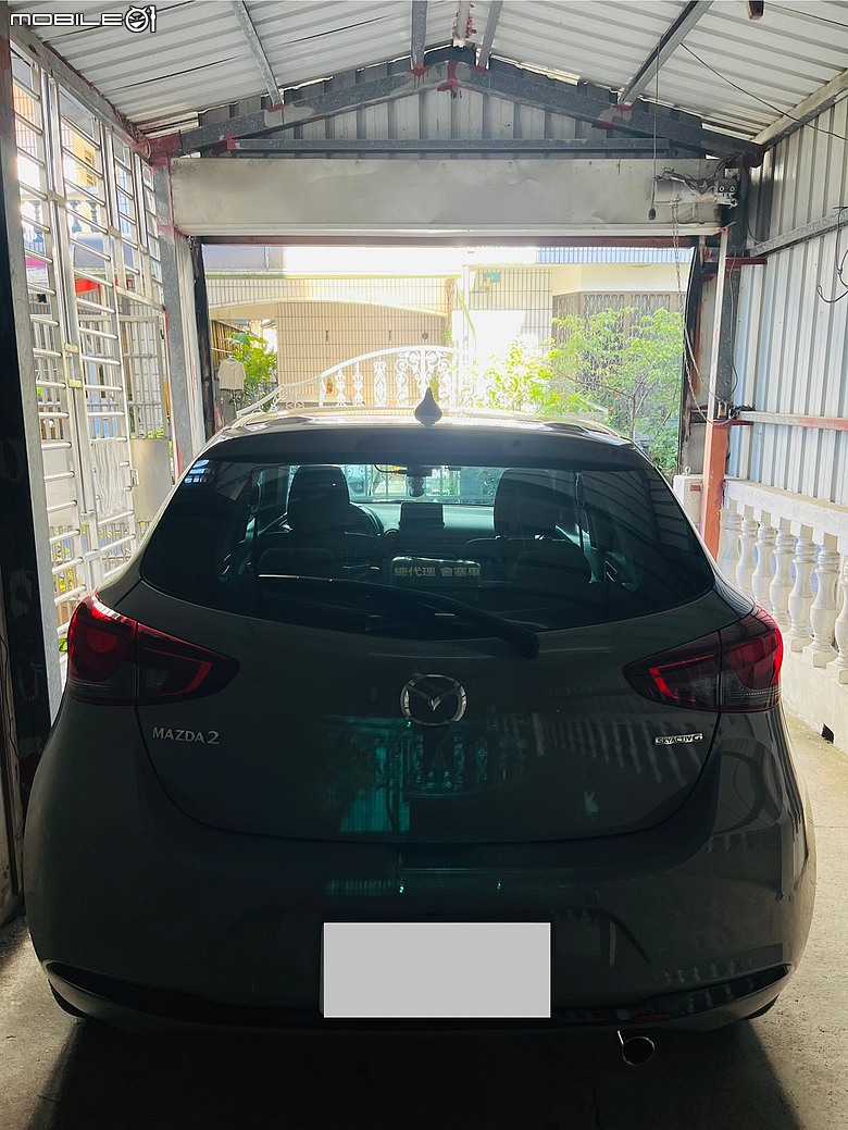 Mazda2微開箱