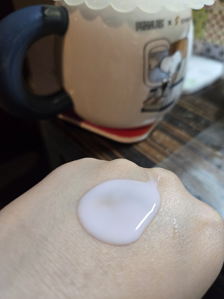 #分享 打破開架無用論，專櫃級黑馬精華開箱