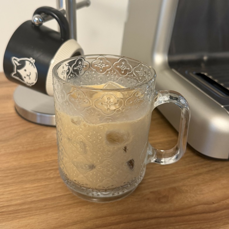 點我看大圖 家裡多了咖啡機,就變老婆的咖啡工(內有特調/跪求飲譜)
