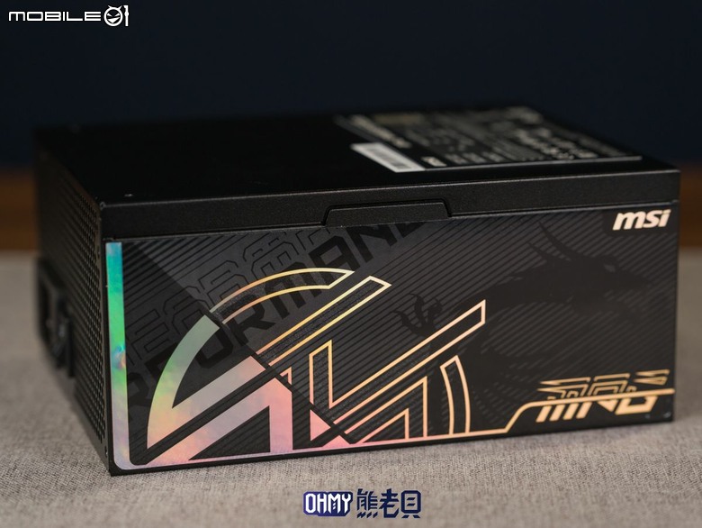 GPU Safeguard+ 預判風險,發生前攔截!微星 MPG Ai1600TS PCIE5 全模組化電源
