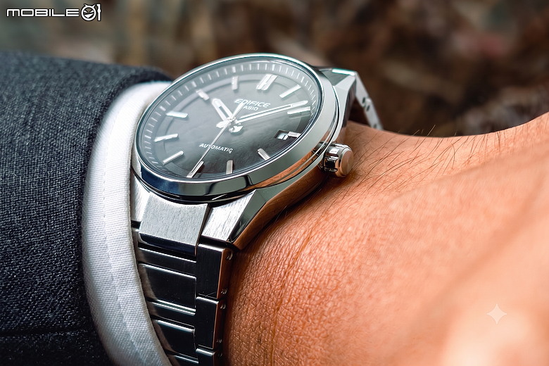 CASIO EDIFICE EFK-200 & EFK-110 體驗報告｜日製自動機芯配藍寶石水晶、這波升級太有感！
