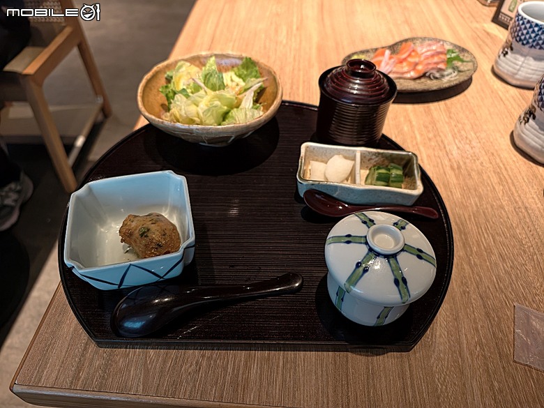 2026年懷舊鐵道場景模型展 in SOGO天母店，附掛吃吃喝喝之 魚君 さかなくん 天母SOGO店之週三鮭魚迴游日半價活動