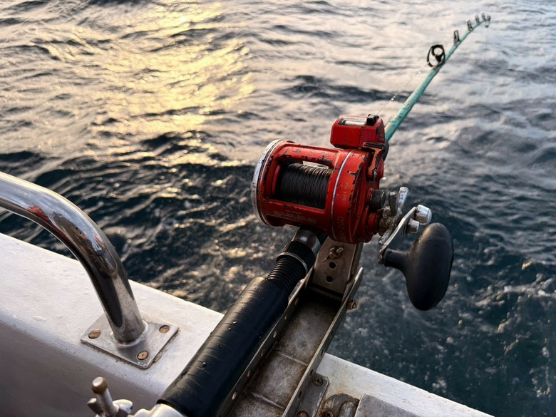 海釣初體驗｜海風、魚竿，還有兩個傻子