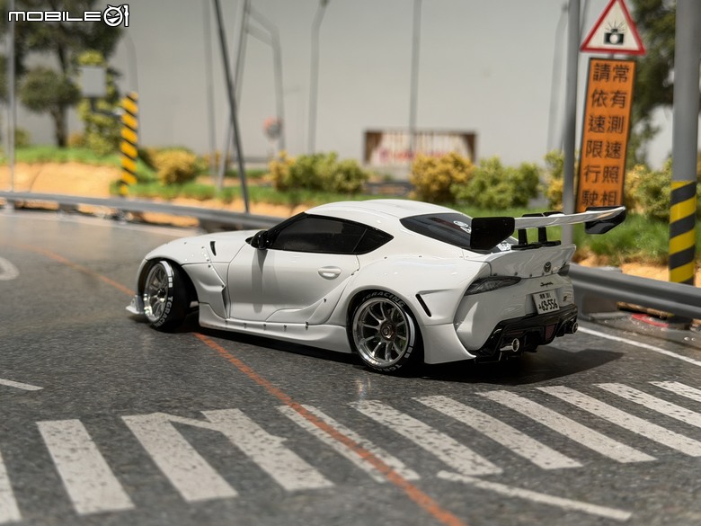 點我看大圖 【遙控模型】體驗極致奢華 Toyota GR Supra A90 Rocket Bunny/Pandem V2 - LSD Mono