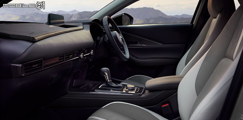 【海外新訊】日規Mazda 3、CX-30新年式登場,追加2.5升輕油電動力、駕駛輔助系統更新!