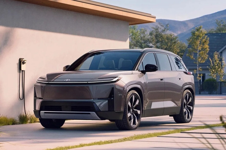 純電Toyota Highlander確認延期上市 燃油與油電動力生產持續延長