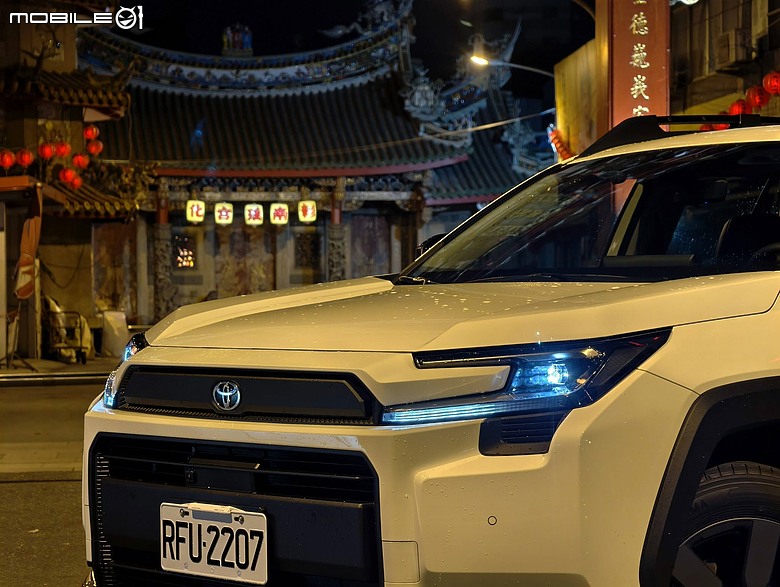點我看大圖 致那些尚未被馴服的靈魂:Toyota RAV4 Hybrid Adventure 🦅