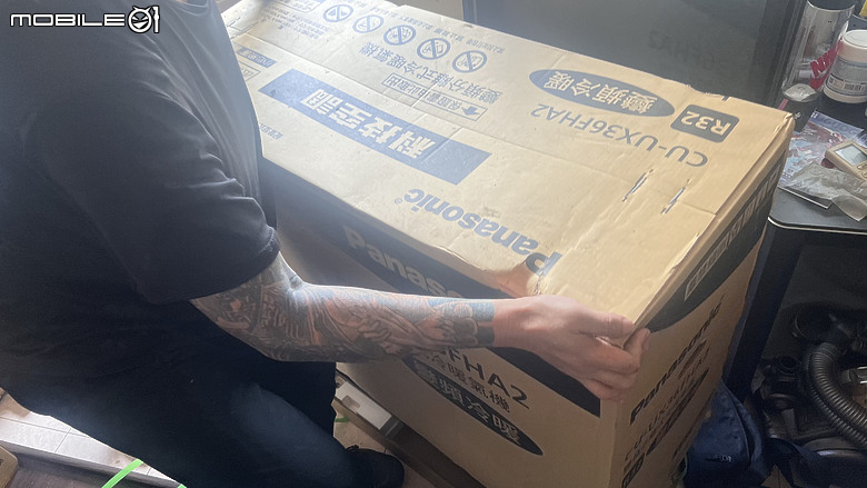 點我看大圖 【施工全紀錄】我家太座為了老鷹換冷氣 國際牌CS-UX36FA2+CU-UX36FHA2 舒服~