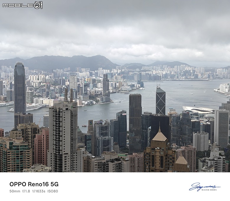 點我看大圖 OPPO Reno16 5G|動態照片創意升級,電子泡泡鏡打造潮拍新體驗!