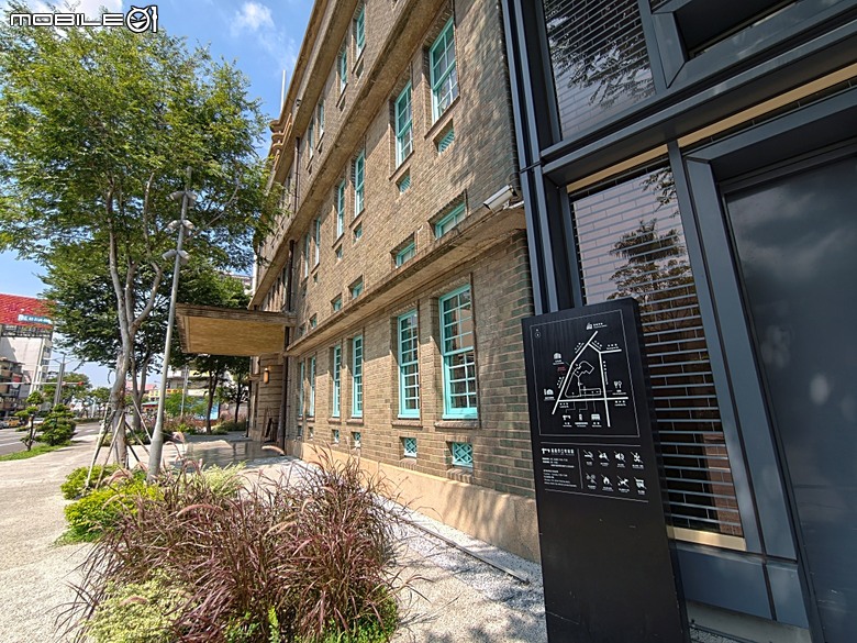 嘉義市立美術館、嘉義文化創意產業園區、嘉義城隍廟、嘉義市郵便局、文化路夜市，外掛美味可口的林聰明沙鍋魚頭、還有繁花似錦的臺南白河蓮花公園 — 2026 端午連假次日遊