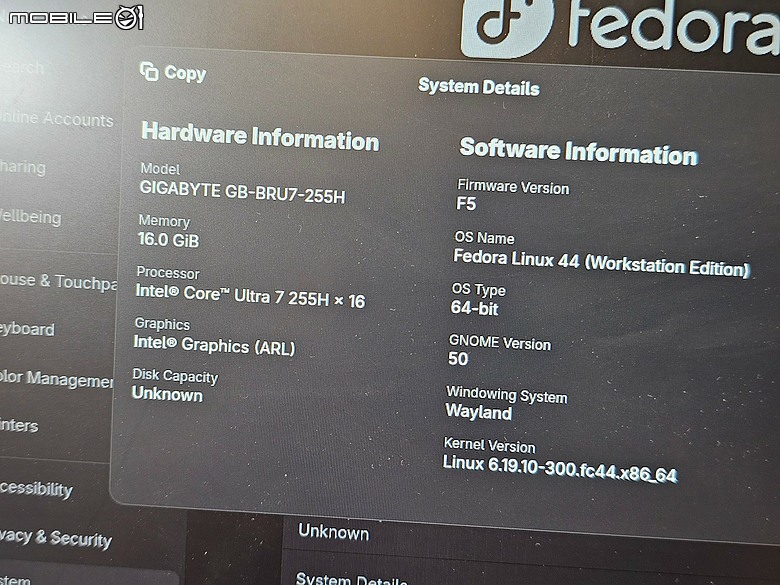 點我看大圖 GIGABYTE BRIX GB-BRU7-255H 迷你電腦開箱