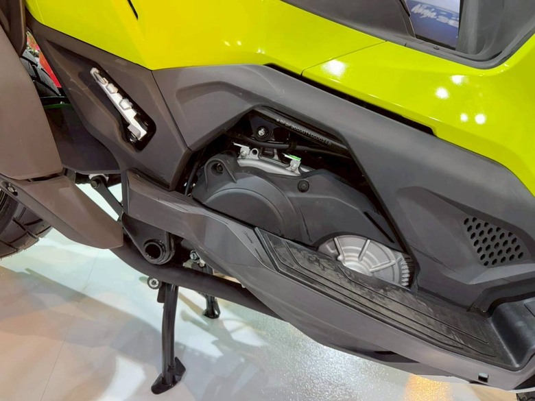 2026重機展週一逛展心得,順便看了光陽發表會與 CV-X45 實車