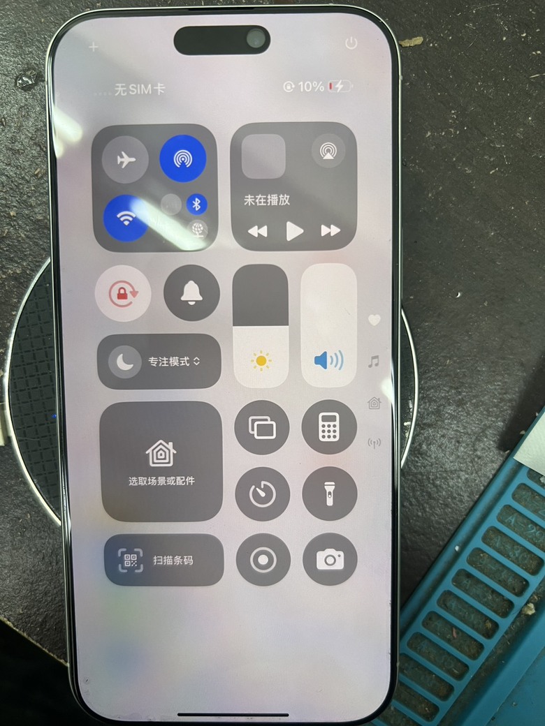 16PROMAX 系列通病 無法充電