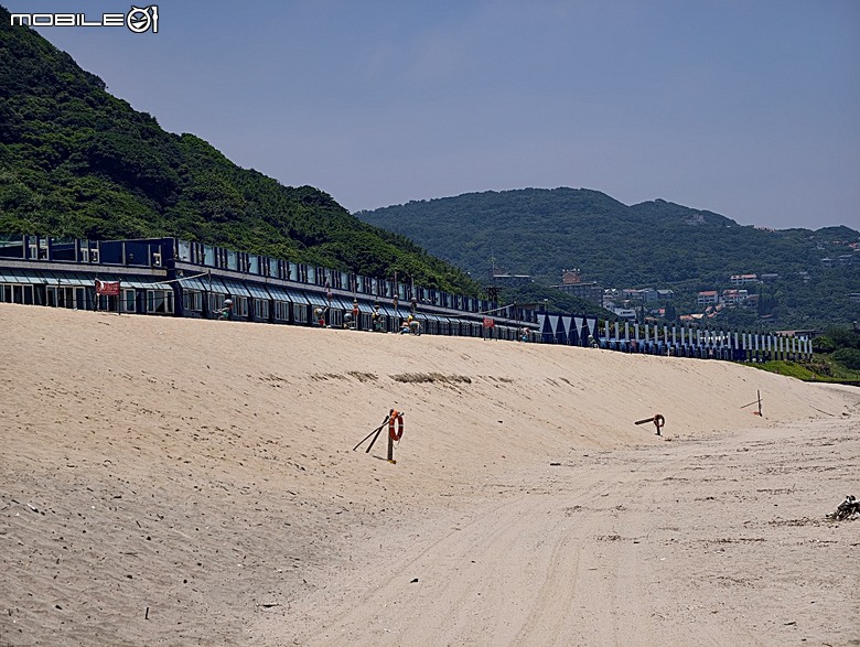 沙灘皮克敏探索之新北市篇 — 萬里海水浴場、金山中角、貢寮福隆海水浴場、石門白沙灣、三芝淺水灣、淡水沙崙、淡江大橋,還有Bossa Nova巴莎諾瓦海景餐廳與依海廚房之吃吃喝喝