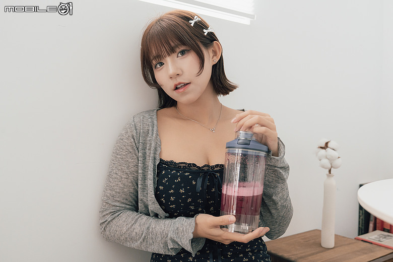 Ninja Blast Max 無線調理機｜650ml 大容量、無線碎冰，果昔走到哪打到哪