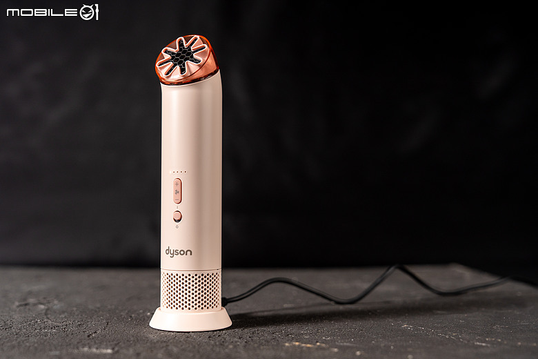 Dyson HushJet Mini Cool 開箱實測|無扇葉手持風扇真能成為夏天隨身降溫神器嗎?