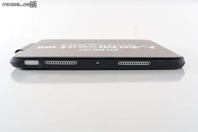 新世紀福音戰士 X CASETiFY 全新聯名系列開箱|30 年不滅經典再次來襲!