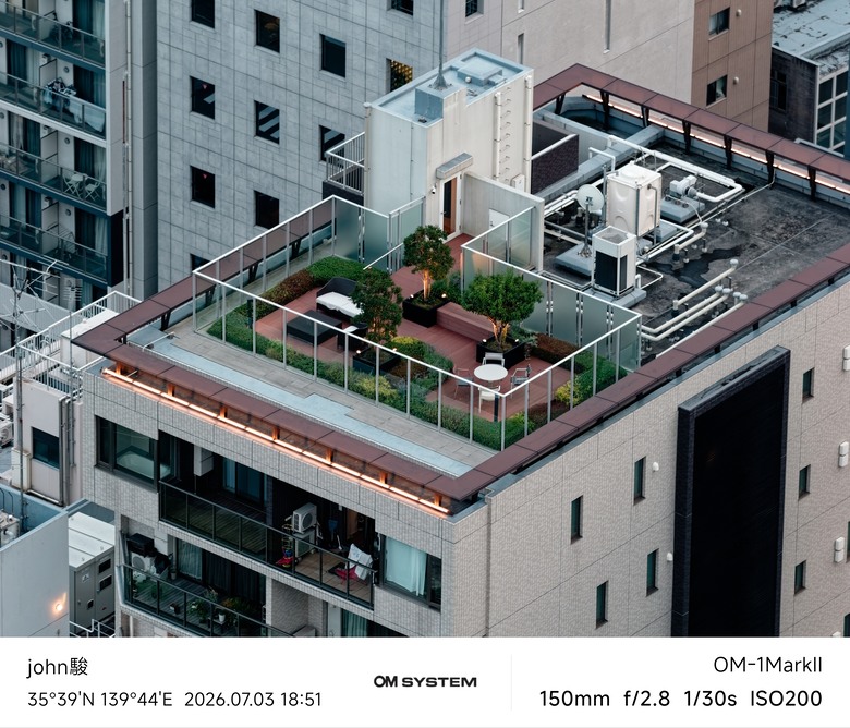 再看一次東京第一日(清澄庭園、藍瓶咖啡、OMSYSTEM PLAZA、炸牛排元村、東京鐵塔)(OM SYSTEM OM-1II、OM-3、OM-5II、TG-7)