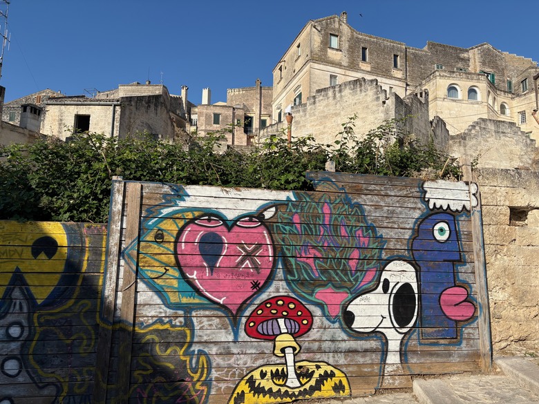 意大利🇮🇹南部之旅第二天 - Sassi di Matera 馬泰拉古城日出，Polignano a Mare濱海波利尼亞諾