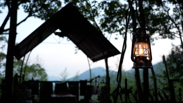 【60+女子單人露營】去年被營主勸退的鄒族傳統部落藝術營地｜忘不了所以我來了｜開新帳｜吉米被螞蟻大軍攻佔｜下集待續 #阿將的家23咖啡館