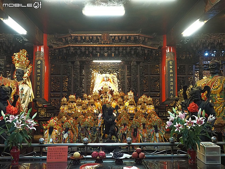 嘉義市立美術館、嘉義文化創意產業園區、嘉義城隍廟、嘉義市郵便局、文化路夜市，外掛美味可口的林聰明沙鍋魚頭、還有繁花似錦的臺南白河蓮花公園 — 2026 端午連假次日遊