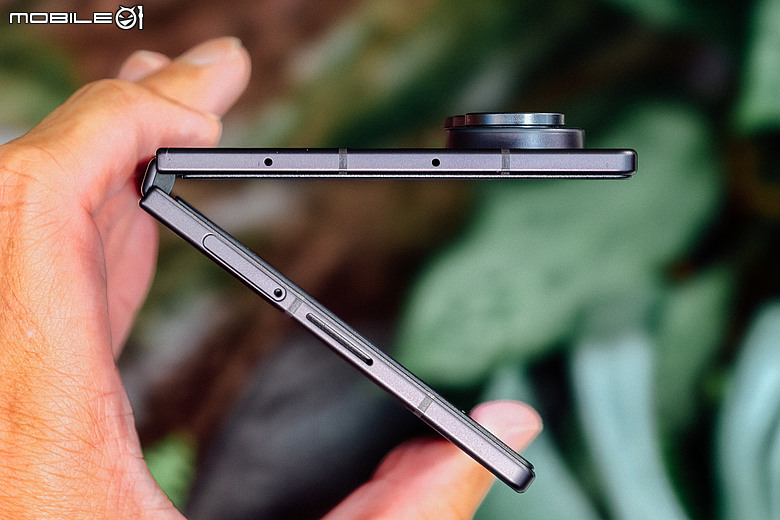 Samsung Galaxy Z Fold8「寬」摺疊領軍、Z Fold8 Ultra / Z Flip8 同步亮相!