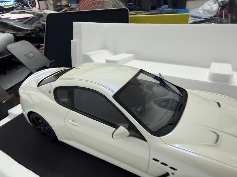 [開箱]1/18 Maserati GranTurismo