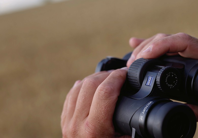 點我看大圖 蘇澳野溪玩水:帶蔡司 ZEISS Victory SF 32 雙筒望遠鏡參加夏日消暑行程