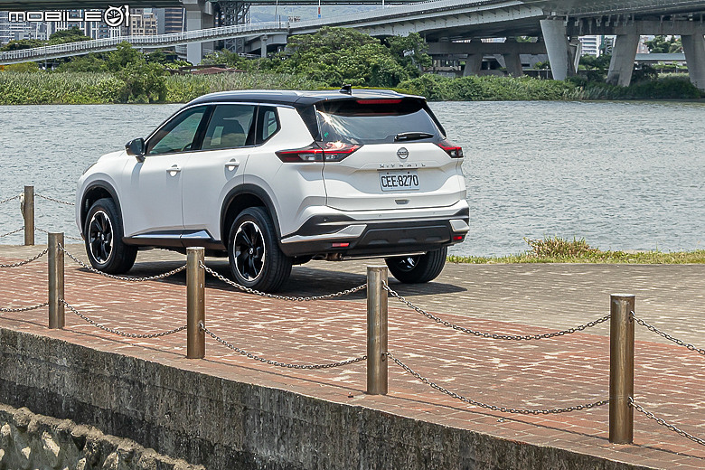 Nissan 小改款 X-Trail 試駕報導｜重點配備補強，精緻和風取勝！