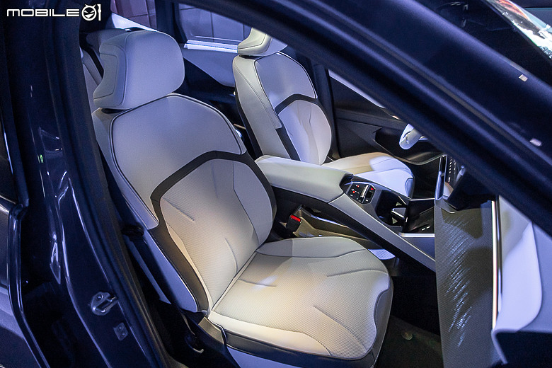 BMW iX3 上市前實拍|帶領品牌邁入新紀元的純電大作!