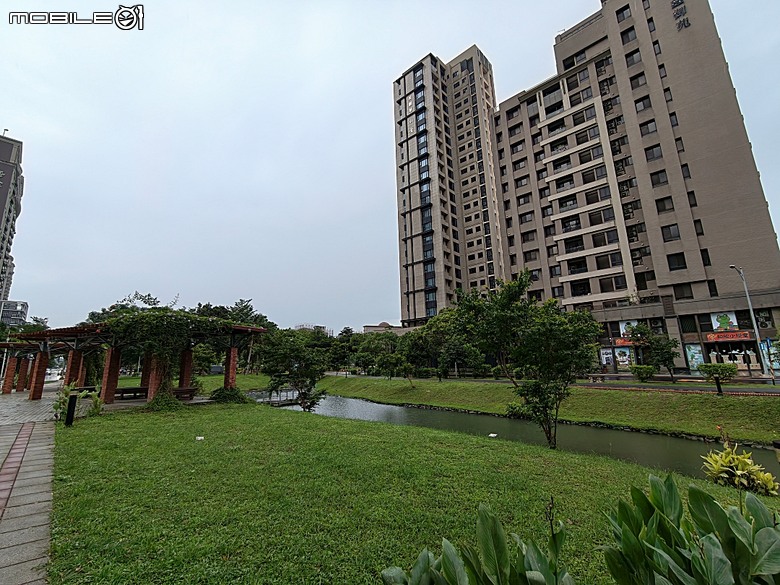 竹北新瓦屋客家文化保存區、采田福地、竹北泉州厝汾陽堂、東平問禮堂、竹北福佑宮(十三伯公)、蓮華寺、附掛美食之一浪拉麵 — 竹北一日雨中散策