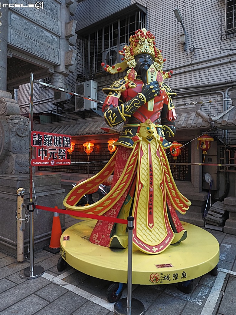 嘉義市立美術館、嘉義文化創意產業園區、嘉義城隍廟、嘉義市郵便局、文化路夜市，外掛美味可口的林聰明沙鍋魚頭、還有繁花似錦的臺南白河蓮花公園 — 2026 端午連假次日遊