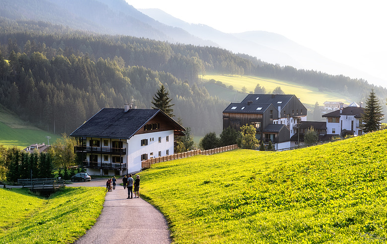 點我看大圖 2024瑞士義大利山脈之旅之19、0827 Panorama di Santa Maddalena富內斯山谷